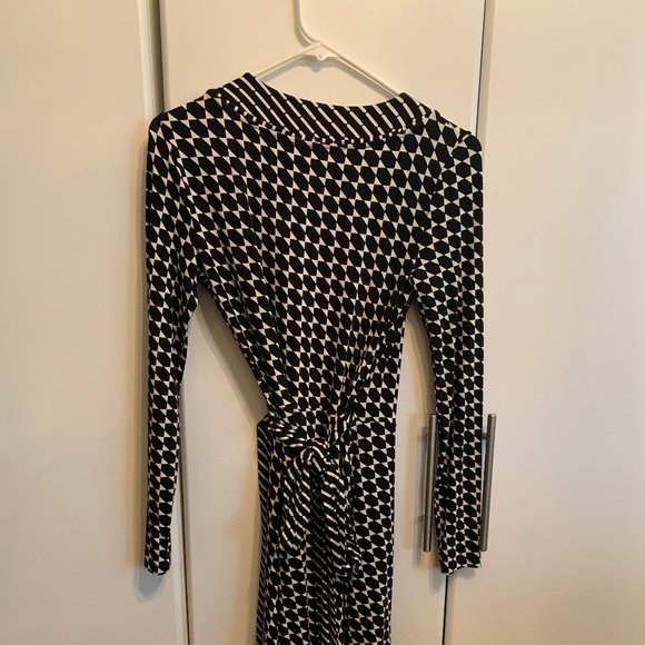 Banana Republic Wrap Dress - Picture 3 of 3